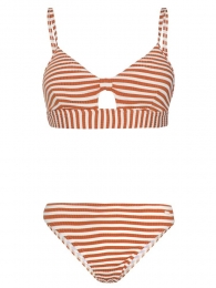 ProtestFronteraBikini