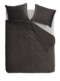 RiviraMaisonEstateBrowndekbedovertrek