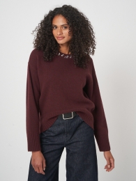 Luxetruimetwijdepasvormenfonkelendehalslijn