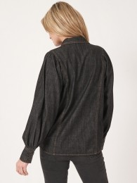 Denimblousemetpofmouwen