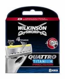 WilkinsonQuattroTitaniumPrecisionscheermesjes8stuks