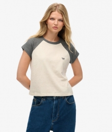 EssentialLogoT-shirtvanBiologischKatoenmetRaglanmouwenCrmeGrootte44