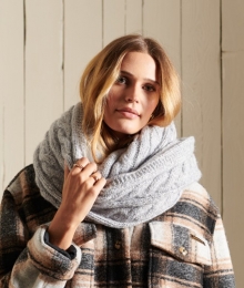 TweedColsjaalmetKabelpatroonGrijsGrootte1SIZE