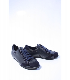 NaliniDamessneakers39