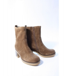 GaborDamesenkellaarscognac45