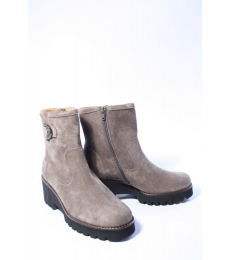 GaborDamesenkellaarstaupe55