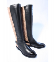 LilianDameslaarzenzwart39