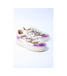 DWRSLabelDamessneakers39