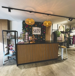 EikenhoutentoonbankEsmametakoestischepanelen