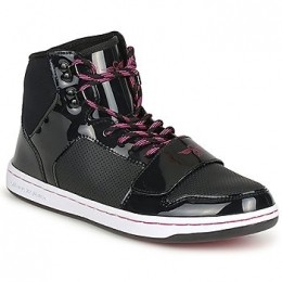 HogeSneakersCreativeRecreationWCESARIO