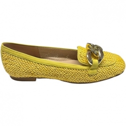 MocassinsStatus1853