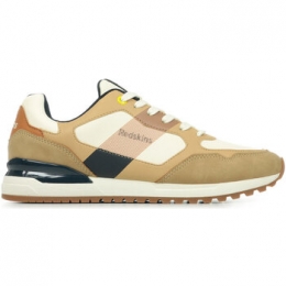 SneakersRedskinsObvious