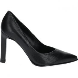 PumpsPeterKaiserPumps