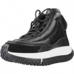 HogeSneakers4CccceesKAPOKGONI