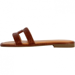 SlippersTheDivineFactory230128