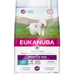 3xEukanubaDailyCareSensitiveSkinHondenvoer23kg