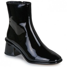 LaarzenCoachGIGIPATENTLEATHERBOOTIE