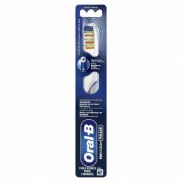 Oral-BTandenborstelPro-CleanPulsarMedium