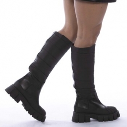 LaarzenKammiStivaleVitello