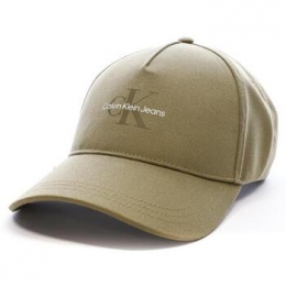 PetCalvinKleinJeans-