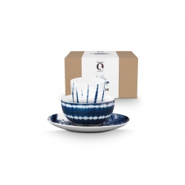 vtwonen-TiedyeOntbijtset-BlauwWit-Porselein-Setvan3