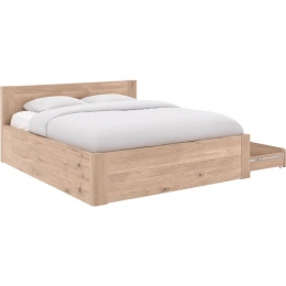 GoossensBedframeBibi-160x200-Eikengelaktroomwit-Hout
