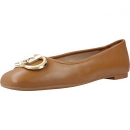 BallerinasLiuJoDAFNE04