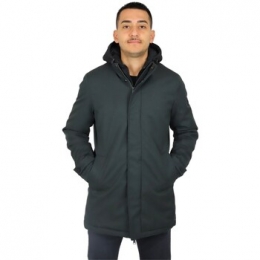 MantelMarinaYachting252Y02015