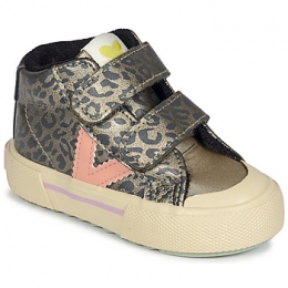 LageSneakersVictoriaTRIBU