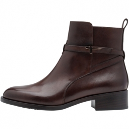 LaarzenTamaris265477