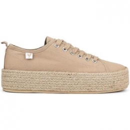 LageSneakersWalkInPitas-