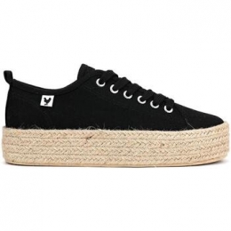 LageSneakersWalkInPitas-