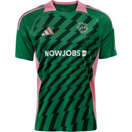adidasMastersofMadnessFCPaniekaanvalVoetbalshirtGroenRoze
