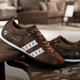 HerenSneakerTyphoonSPMiddenbruinOffWhiteGum