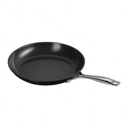 LeCreusetEssentialNon-StickKeramischeKoekenpan28cm