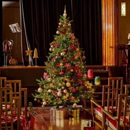 Grandisfirkunstkerstboomprelitverlichtdia111-H150cmgroenwarmwit-Everlands
