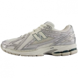 LageSneakersNewBalance1906RSilverMetallicSeaSalt