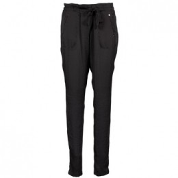 HarembroekLolaPARADE