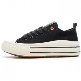 LageSneakersRefresh-