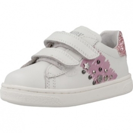 SneakersNaturinoINIALOSVL