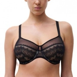 ChantelleReveleMoi4-partBraAActie