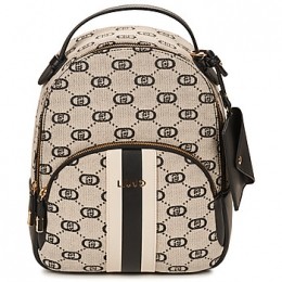 RugzakLiuJoAA5157BACKPACK