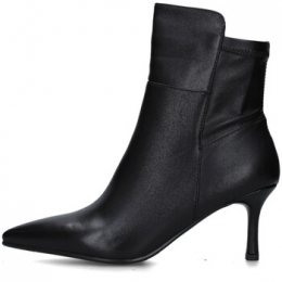 EnkellaarzenUmaParker6250225P