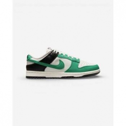 LageSneakersNikeDunkLowCelticsWomens