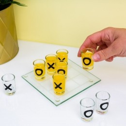 TicTacToedrankspelmetshotglaasjes-Klein
