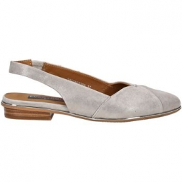 BallerinasEverybodyBallerinas