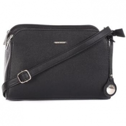 SchoudertasManoukian-