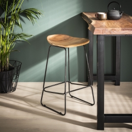 BarstoelNicoleAcaciahoutzithoogte71cm-Massiefacacianaturel