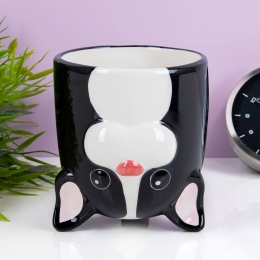 Onderstebovendierenmok-Zwartehond