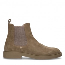 Beigesudechelseaboots
